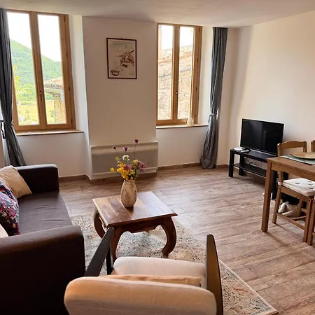 Portail Sainte Marie Apartamento Montbrun-les-Bains
